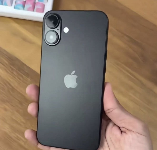 IPHONE 16  BLACK 128 GB Grado B usato Garantito